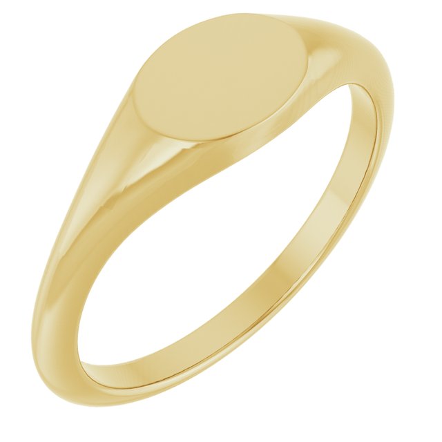 8 × 6 mm Oval Signet Ring in 14K Yellow Gold