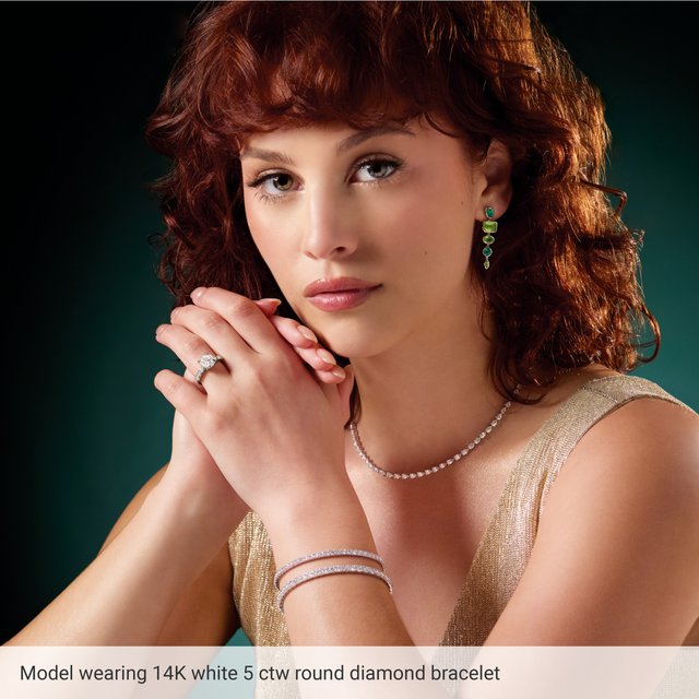 
                  
                    14K Yellow 2 CTW Lab-Grown Diamond Flexible Bangle 7" Bracelet
                  
                