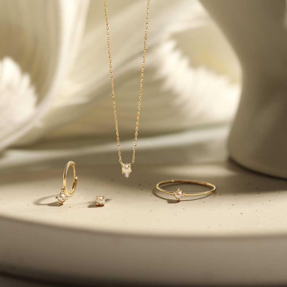 
                  
                    TALIA | White Pearl & White Sapphire Necklace
                  
                