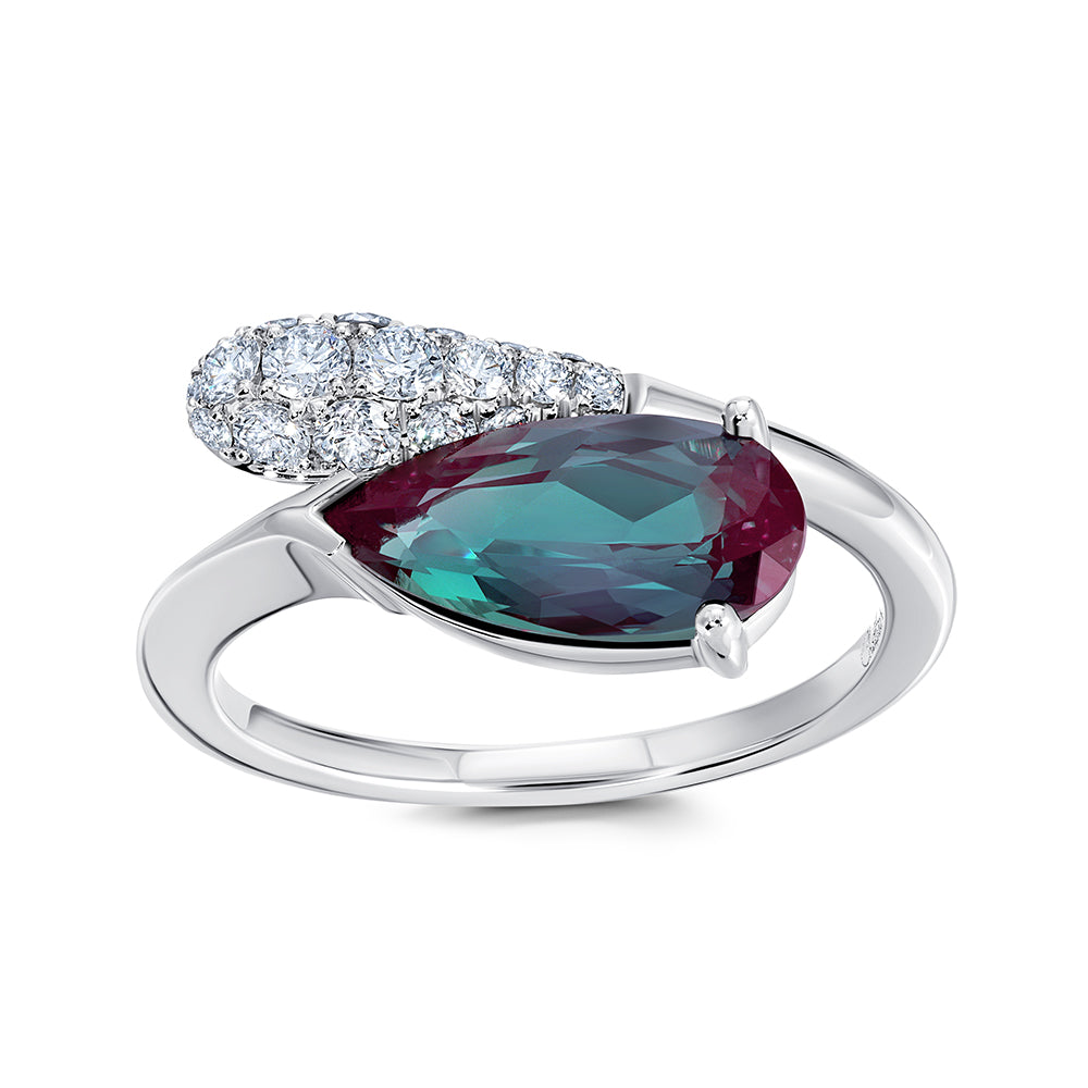 Alexandrite & Diamond Ring