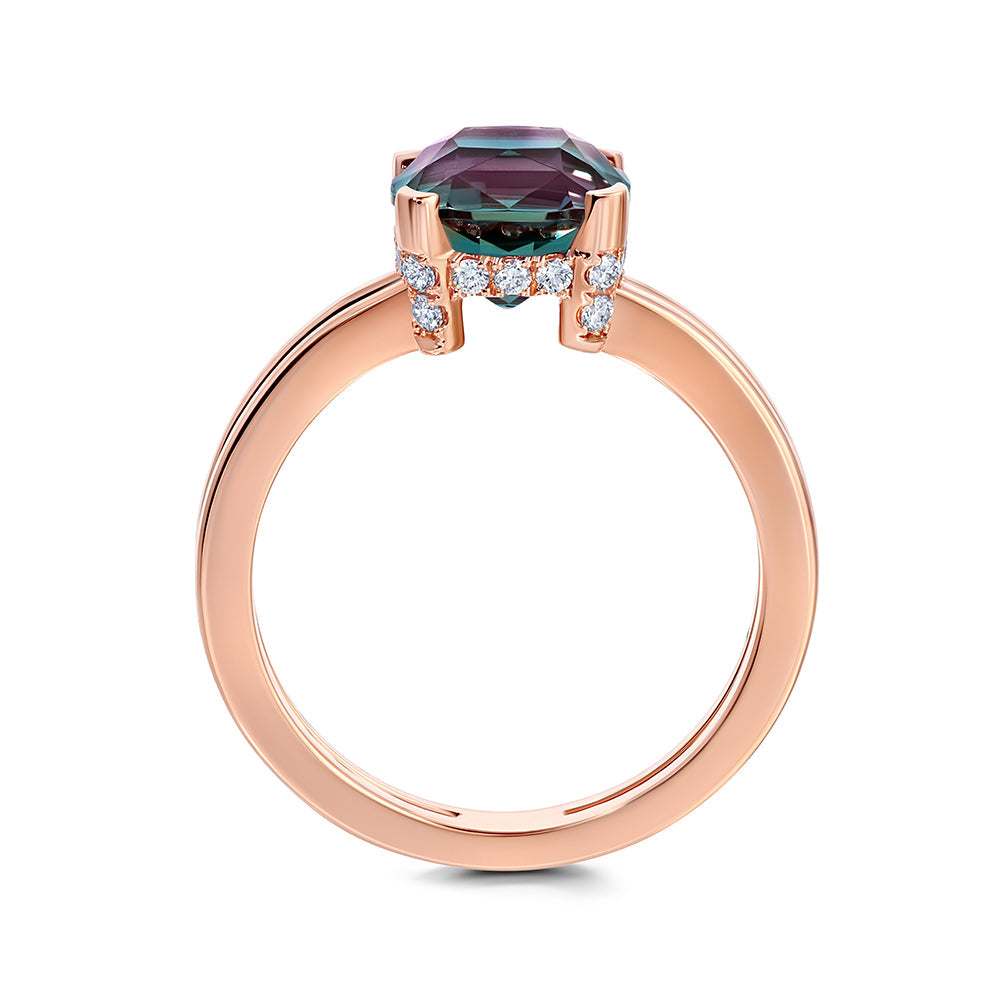 
                  
                    Alexandrite & Diamond Ring
                  
                