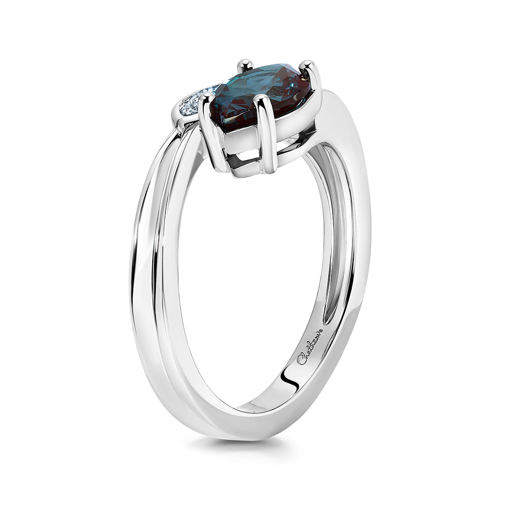 Alexandrite & Diamond Ring