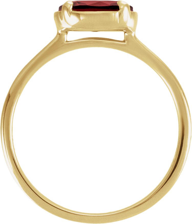 10K Yellow Gold Natural Mozambique Garnet Claw-Prong Bezel-Style Ring