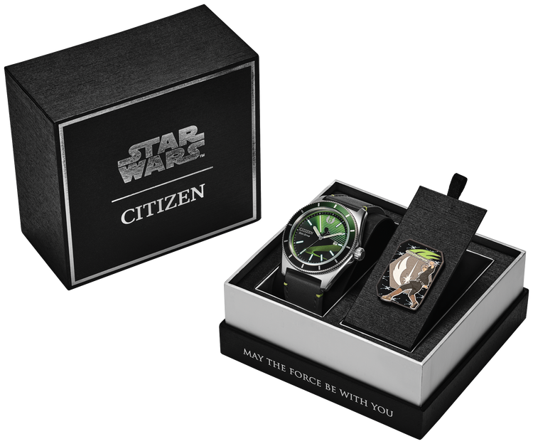 Citizen Luke Skywalker, Jedi Master AW1910-48W — view 5